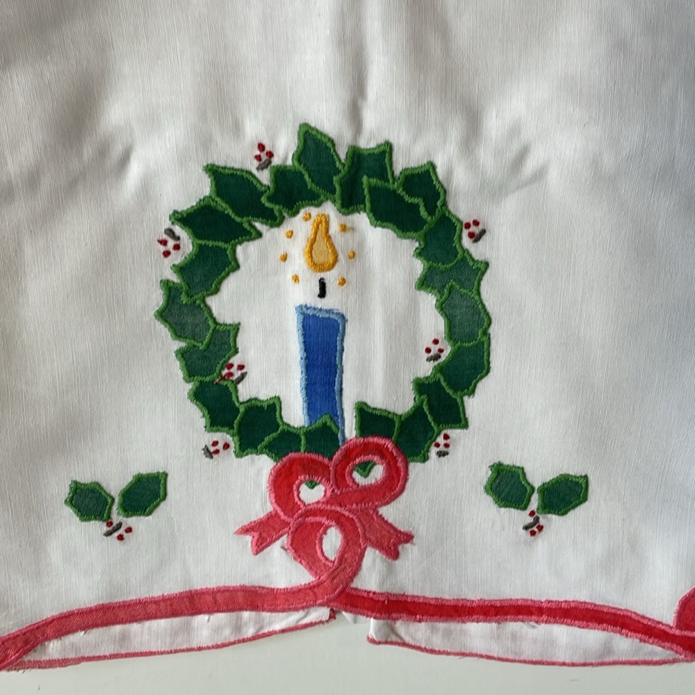 Lillian Vernon 2 PC Vintage Pillow cases NWT Christmas - Picture 3 of 7